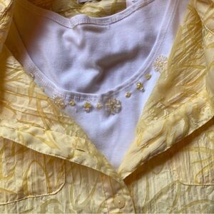 Alfred Dunner Size 16 Two Piece Light Yellow Floral Shirt Set